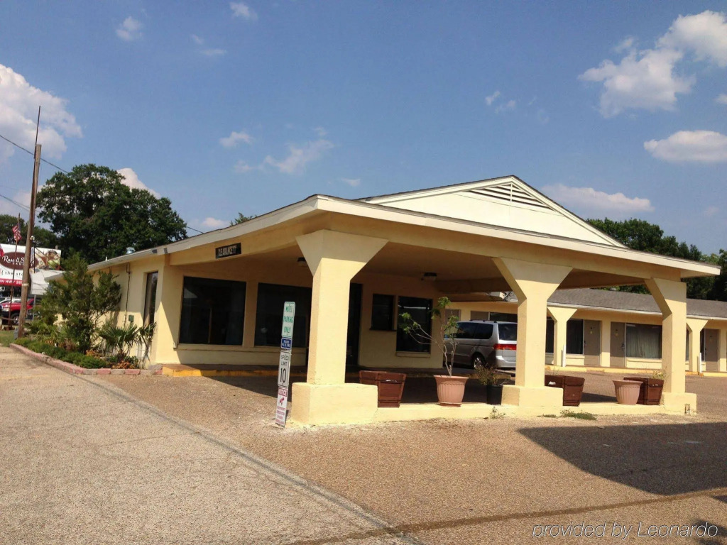 Kingsway Inn
