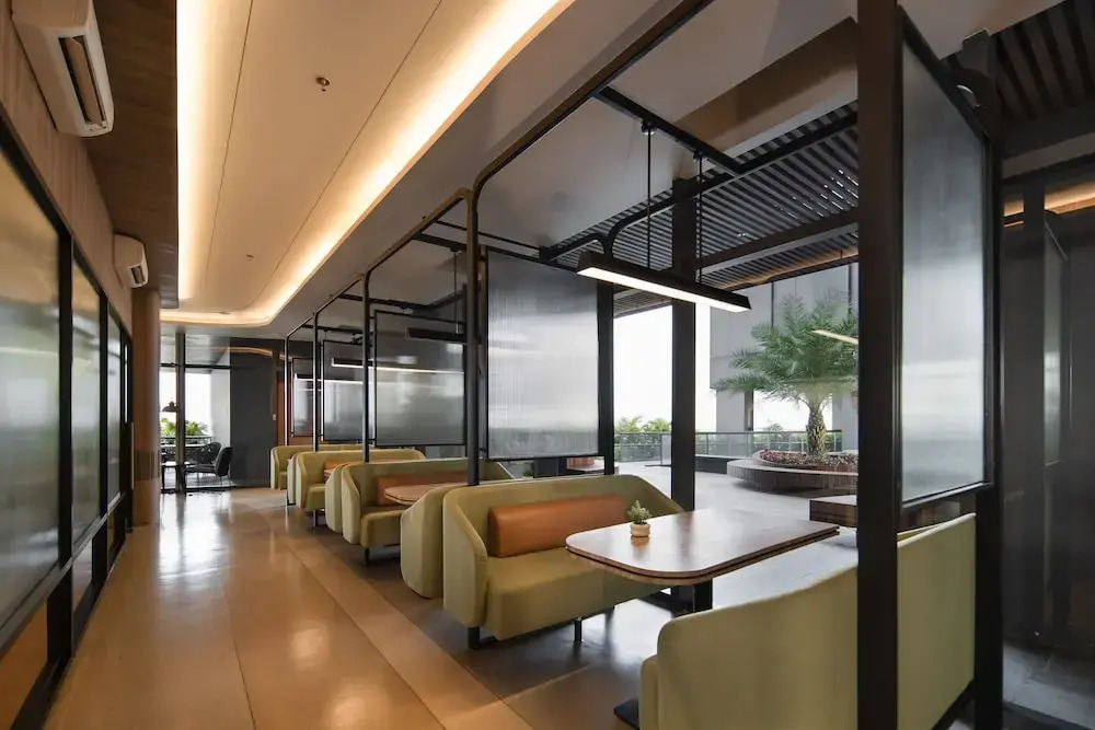 Model J Hotel BSD Carstensz 曼居酒店 BSD卡斯滕茲購物中心店