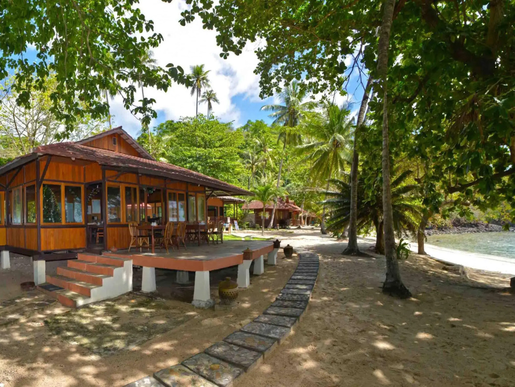 Murex Bangka Dive Resort