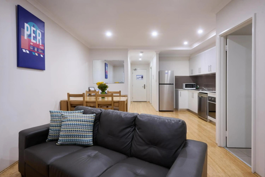 Airport Apartments by Vetroblu