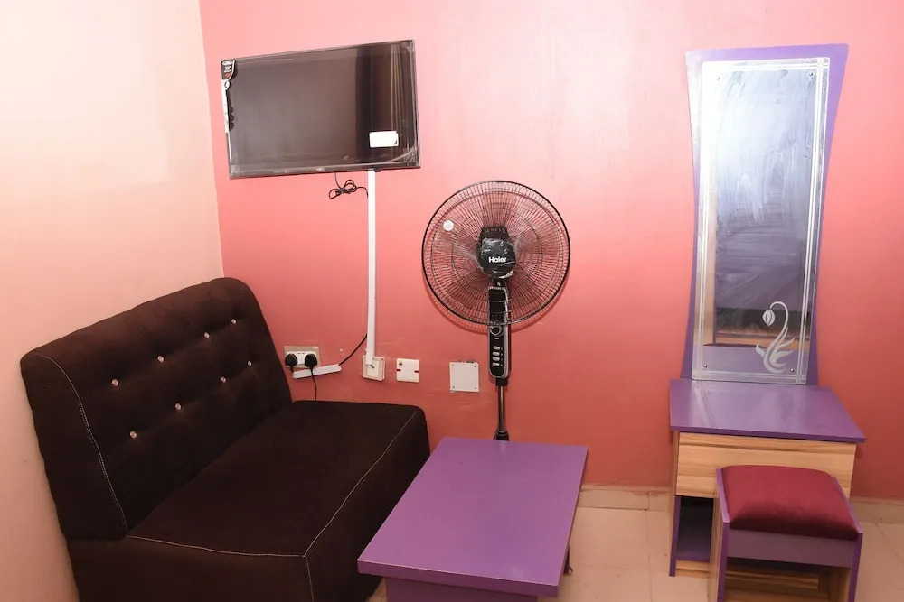 Gracefieldhotels.com.ng