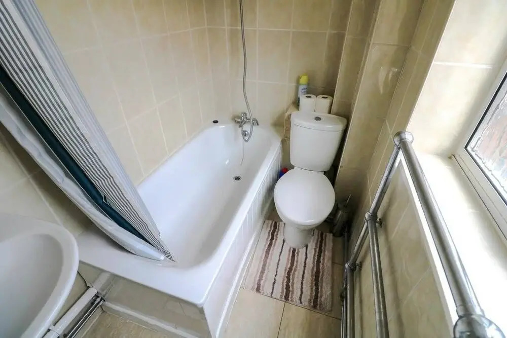 Chique & Spacious top floor 1Bed Oxford St.