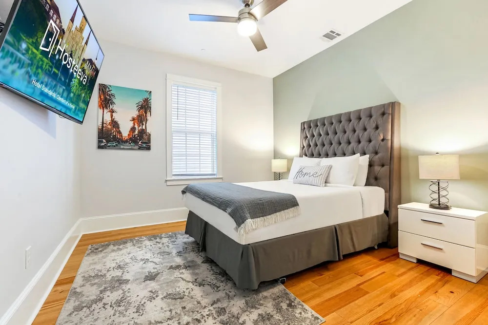 Chic Urban Retreat with Pool Steps to Bourbon St