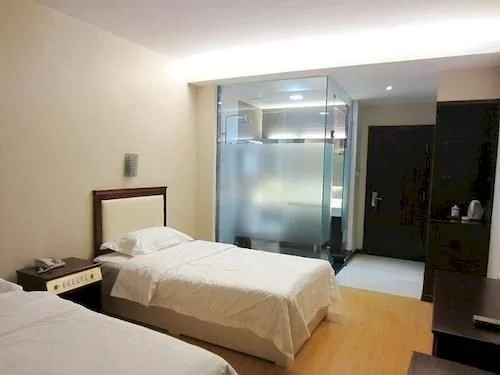 Qingdao Mengsaiwang Hotel