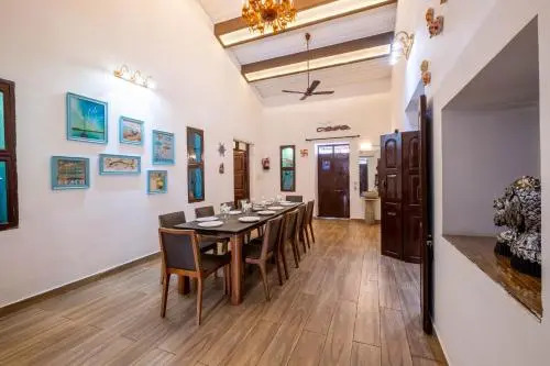 Private pool villa close to beach