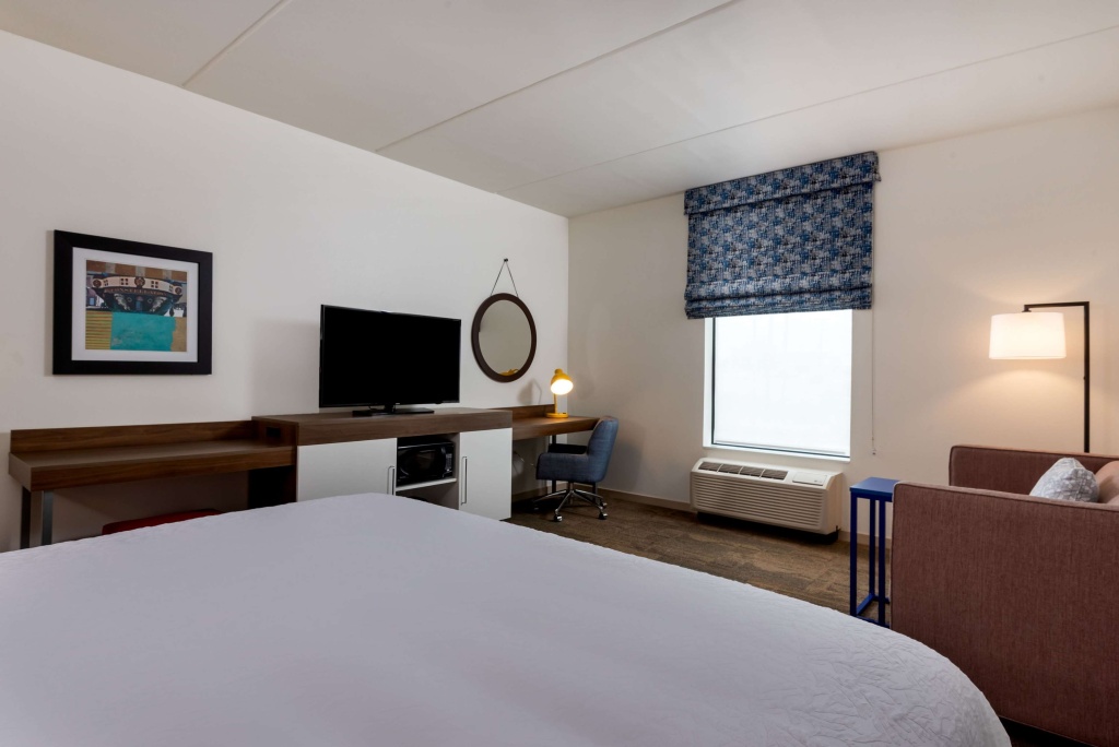 Hampton Inn Baltimore Bayview Campus