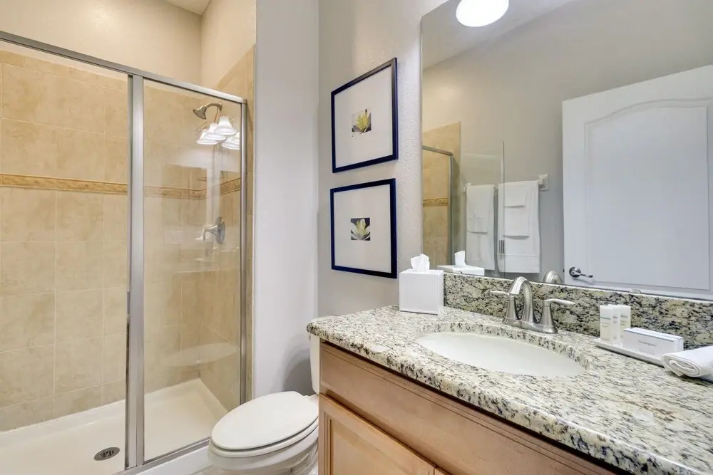 Modern Kissimmee Townhome with Fenced Pool and Patio
