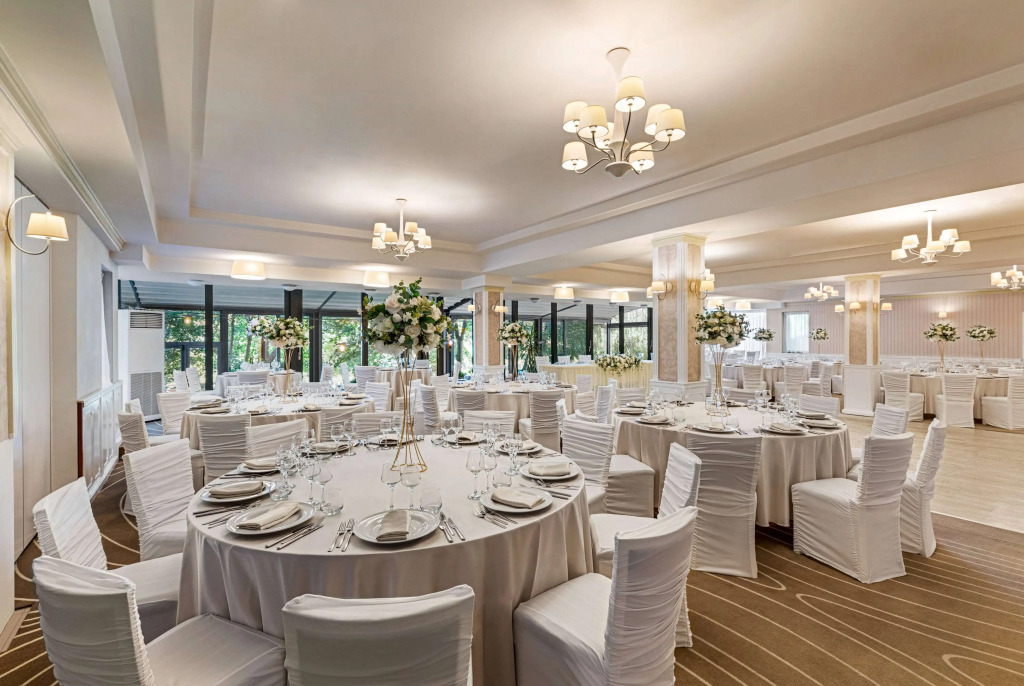Ramada by Wyndham Slatina Parc