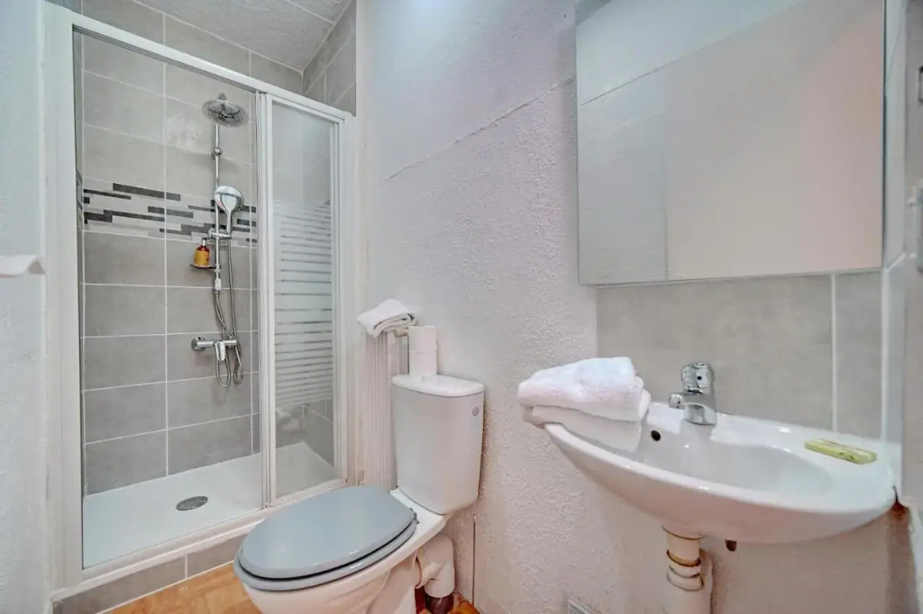 IMMOGROOM - Fully renovated - 6 min from the beach - AC