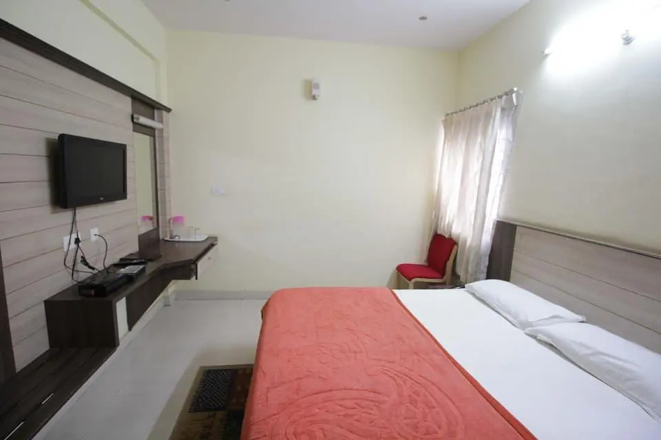 Hotel Mysore Gateway