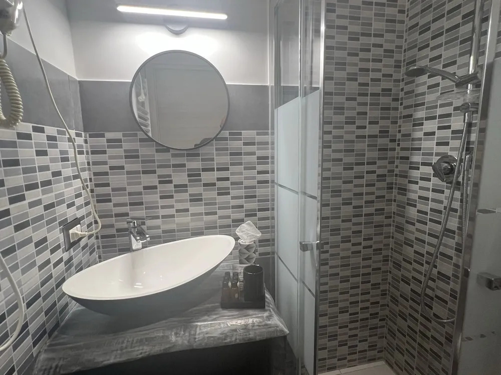 Kalasó Design Guest House - Rome Airport