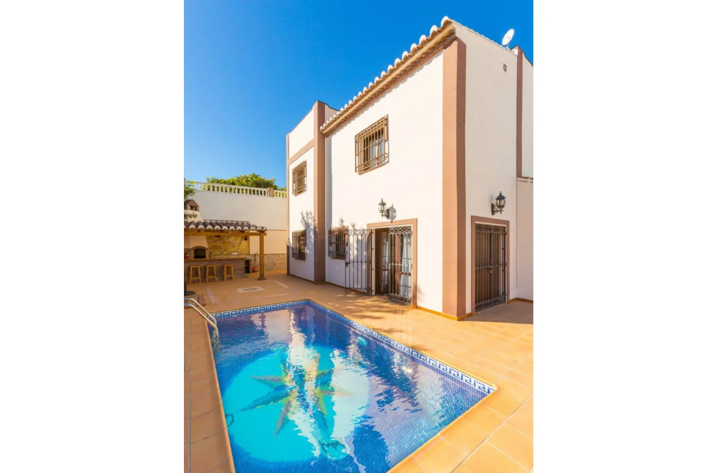 Villa Miguel Franco by Casitas Select