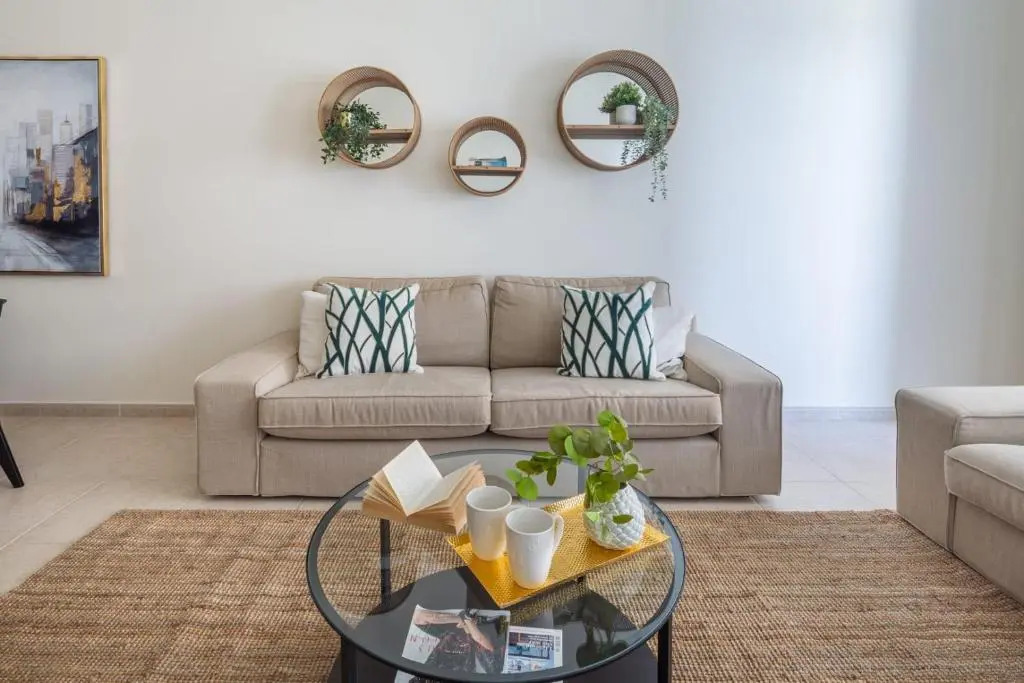 Frank Porter - Elite Residence