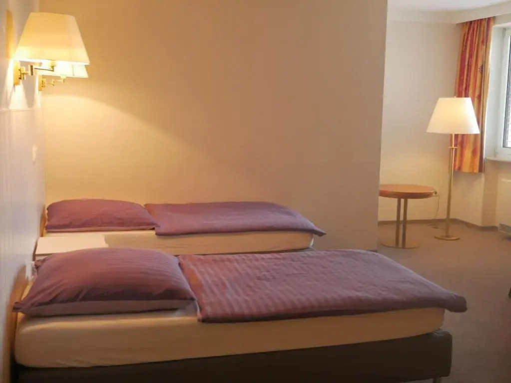 Hotel Pause