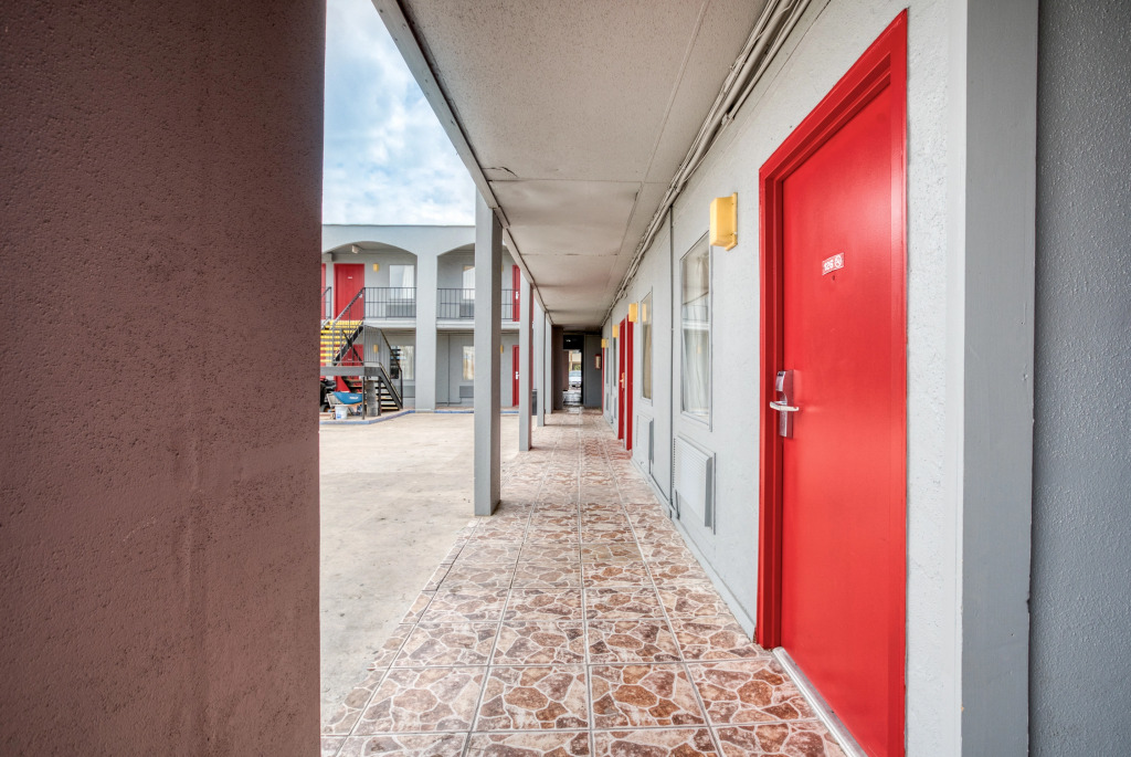 OYO Hotel San Antonio Lackland Air Force Base West