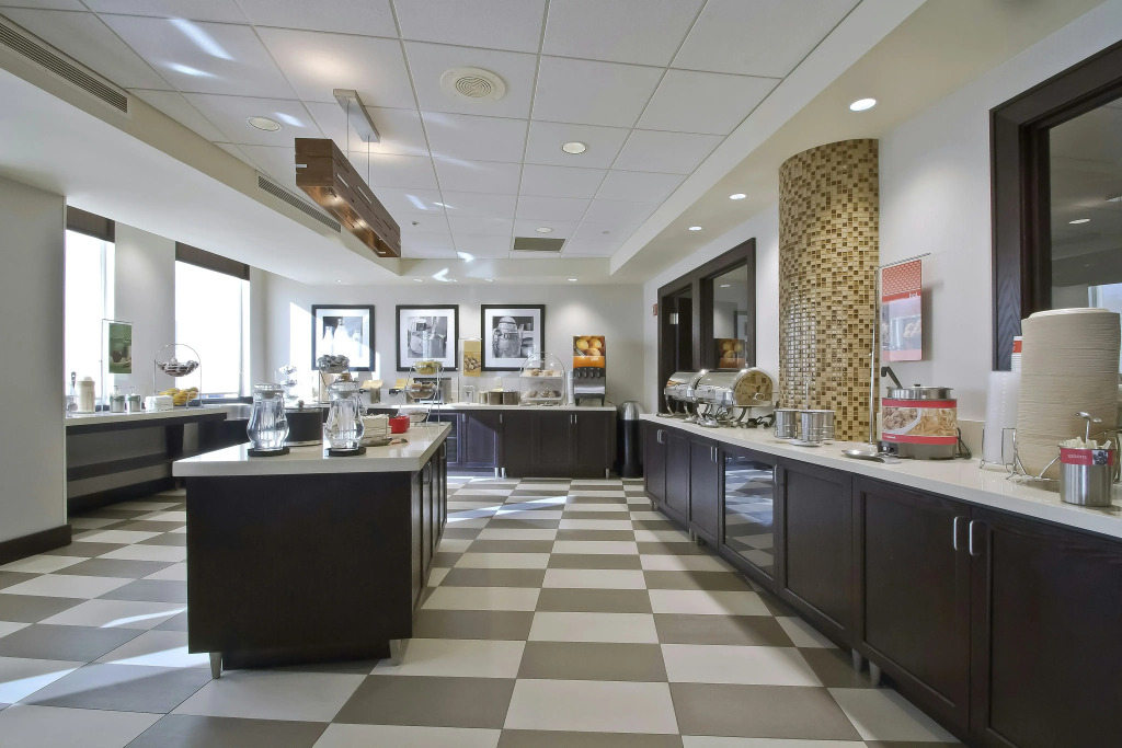 Hampton Inn & Suites Columbus-Downtown, Ohio