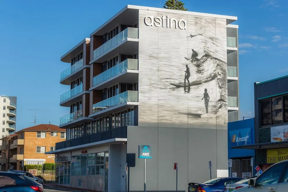 Astina Suites, Forster