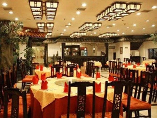 Sunjoy Inn