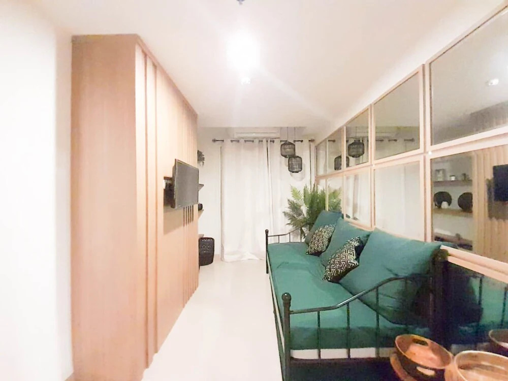 Gorgeous And Homey 1Br Mataram City Apartment
