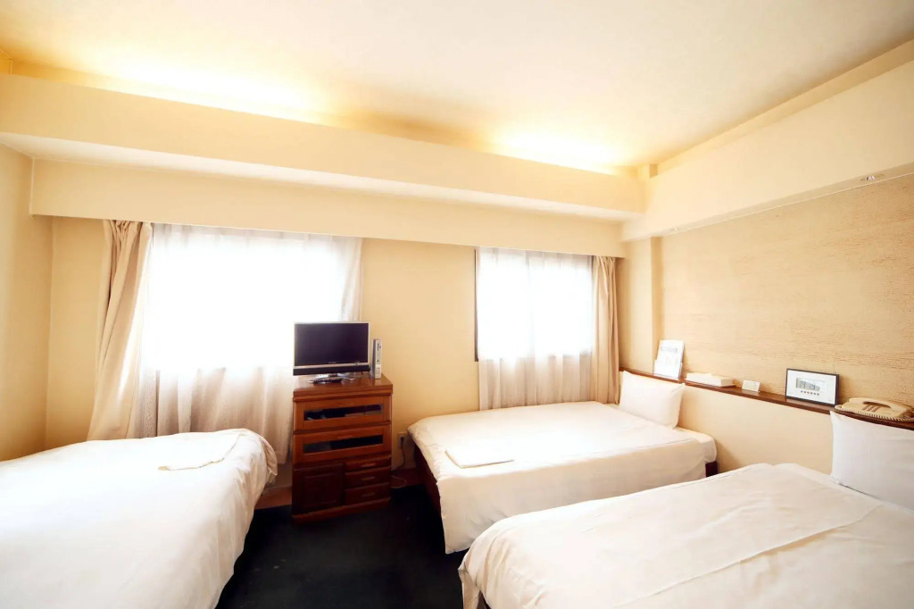 New Oriental Hotel