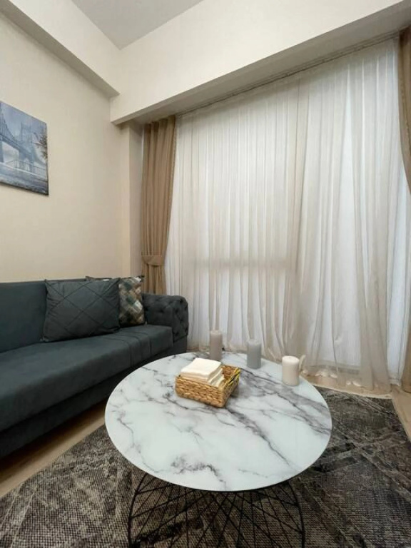 Modern Deluxe 1 1 Living Apartment Near Mall of Istanbul