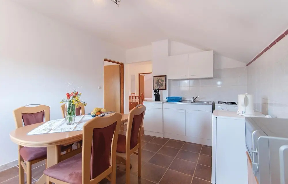 Amazing Home in Rovinj With Wifi and 2 Bedrooms