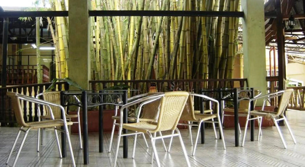 Hotel El Bambu