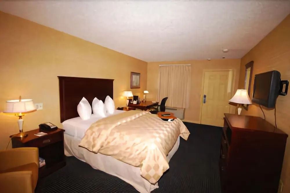 Newbury Inn