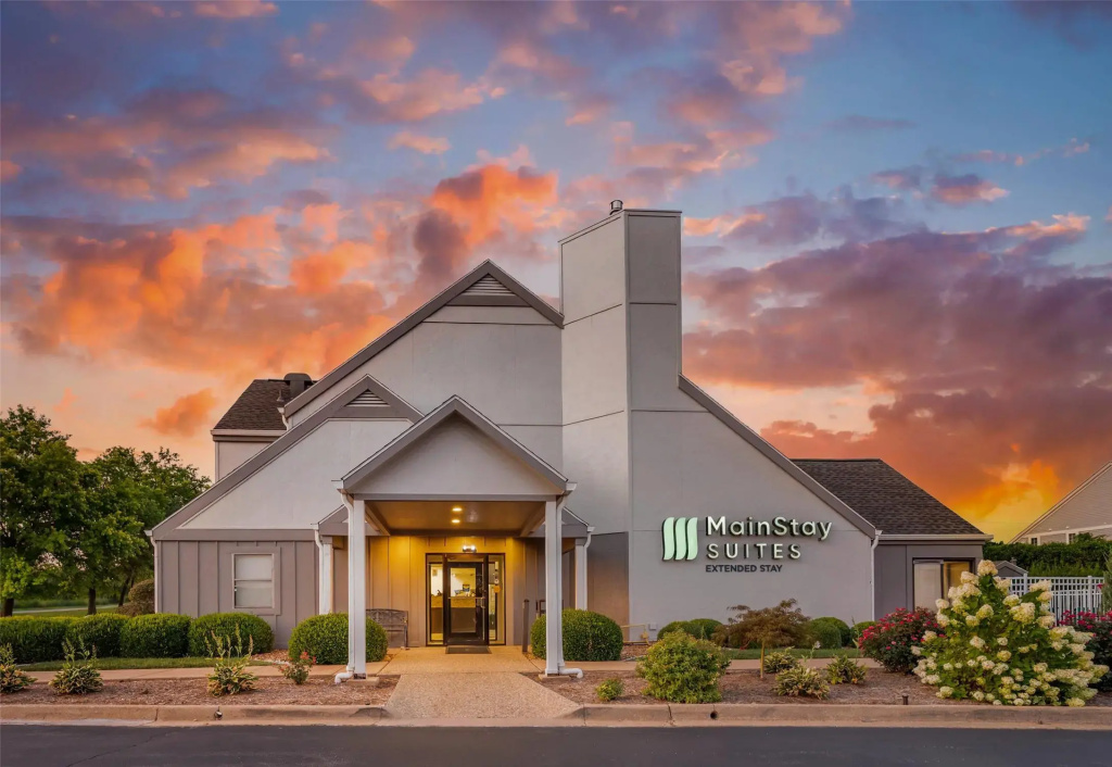 MainStay Suites St Louis - Galleria