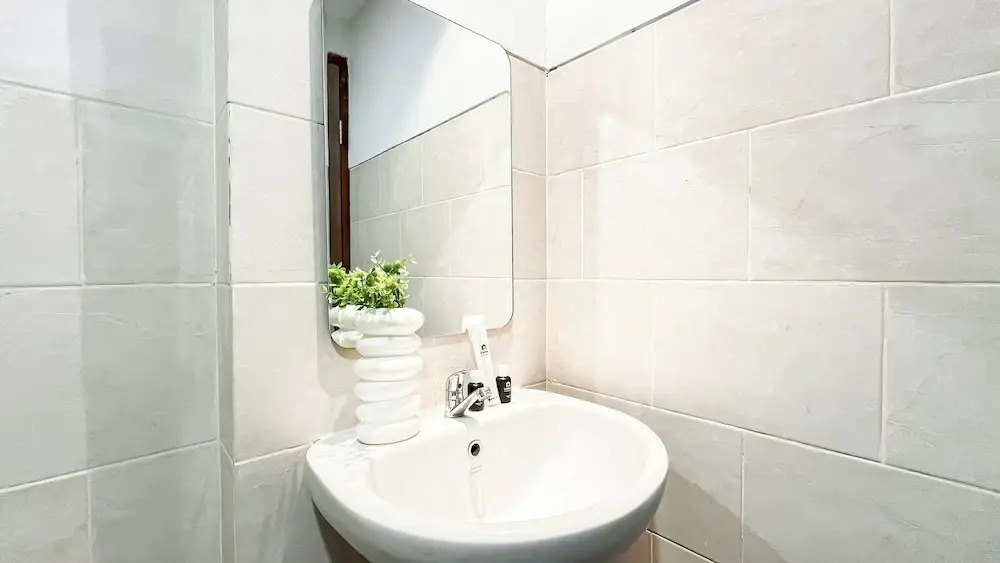 Strategic And Minimalist 1Br Apartment At Margonda Residence 1
