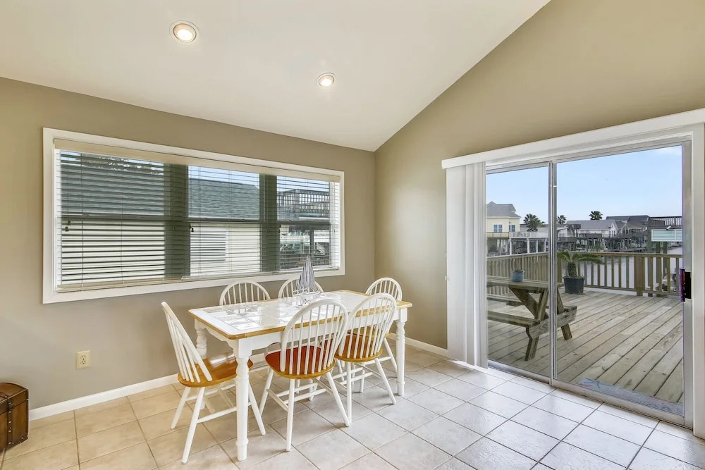 Sea Isle Splendor - 3 Br Home