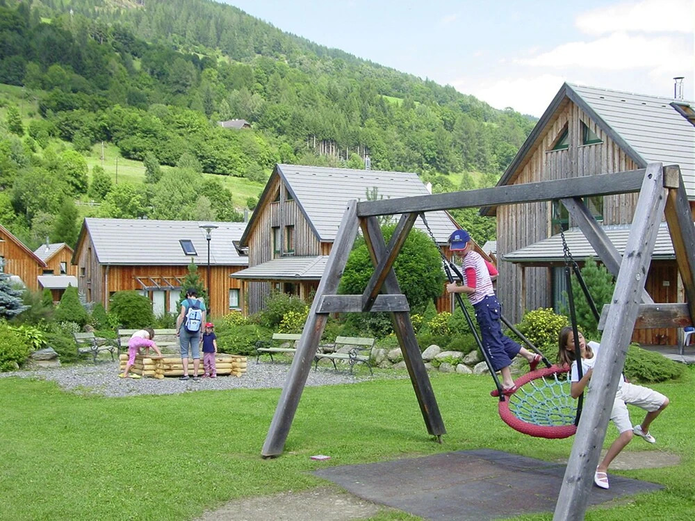 Charming Holiday Home in Sankt Georgen ob Murau Near River
