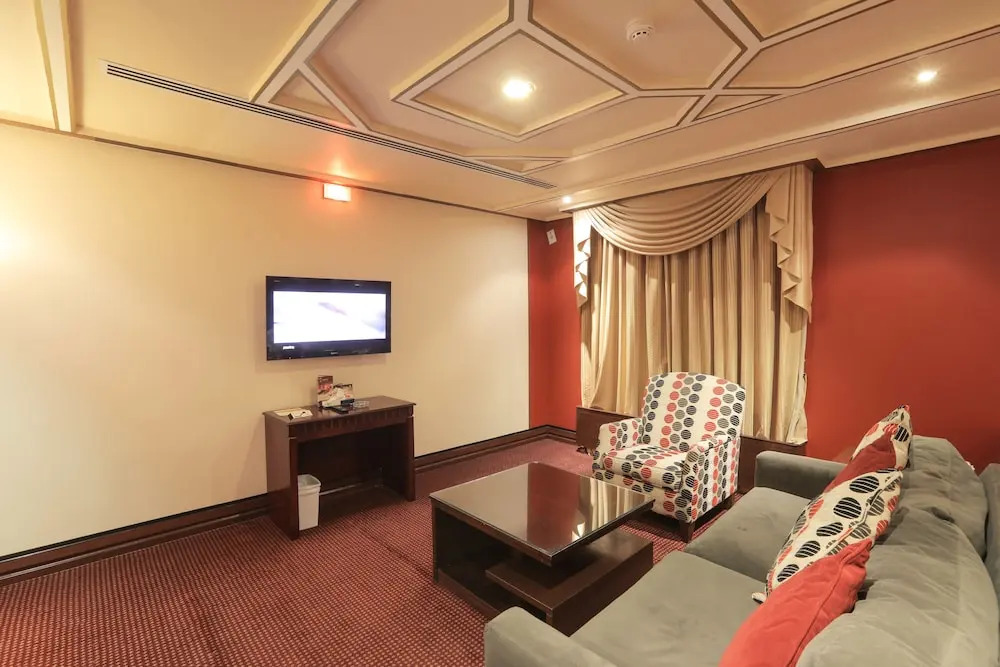 Mansour Grand Hotel