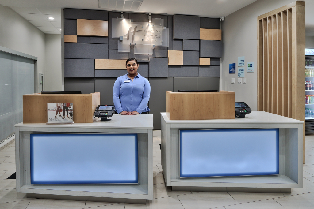 Holiday Inn Express & Suites Houston East - Beltway 8 by IHG