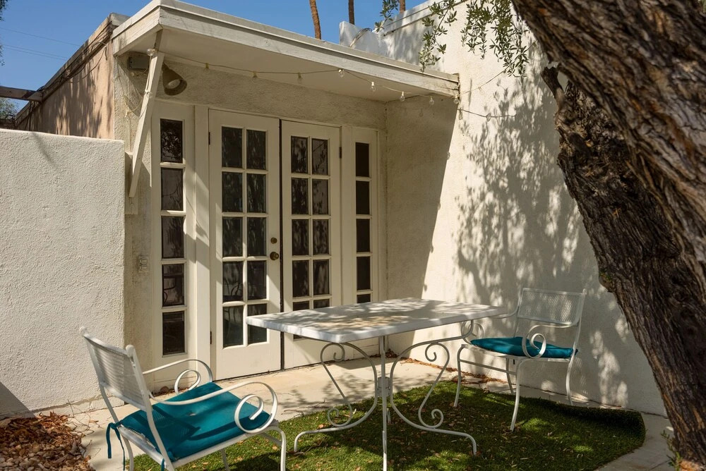 Monkey Tree Hotel 15 by Avantstay Stylish Hotel in Palm Springs w/ Communal Pool!