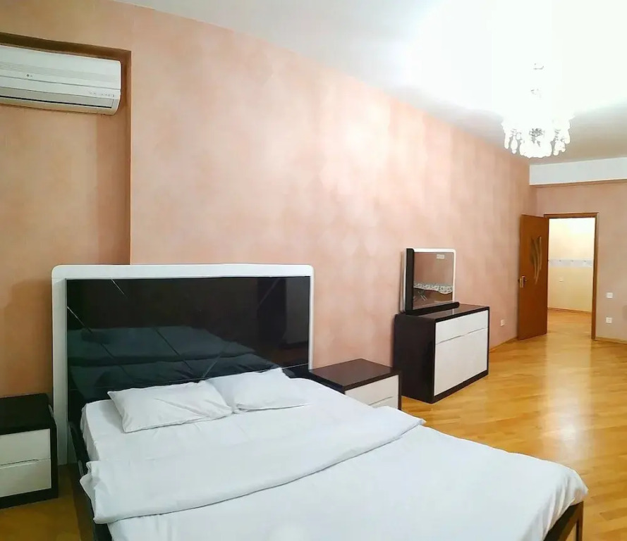 Bakuvi Tourist Apartment B085