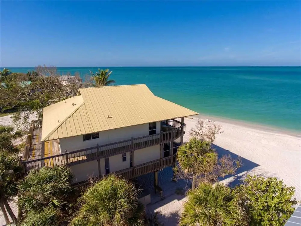 084-Tarpon Lodge