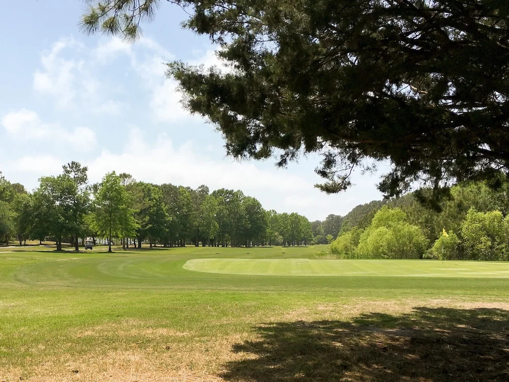 Beautiful Barefoot Golf W/ Pool & Tennis 2 Bedroom Condo