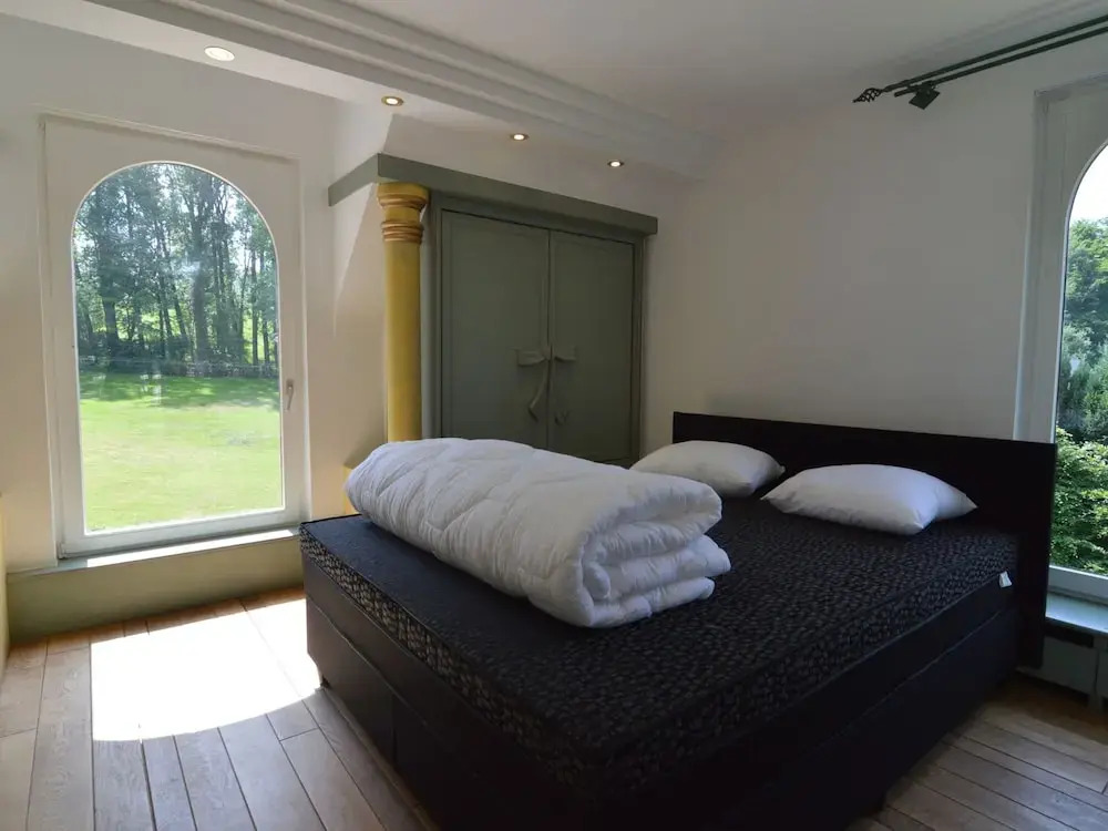 Luxurious Country House