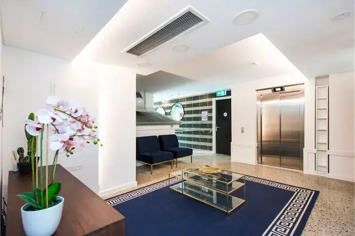 The Nest - New York Style Space in Northbridge + Roof Terrace