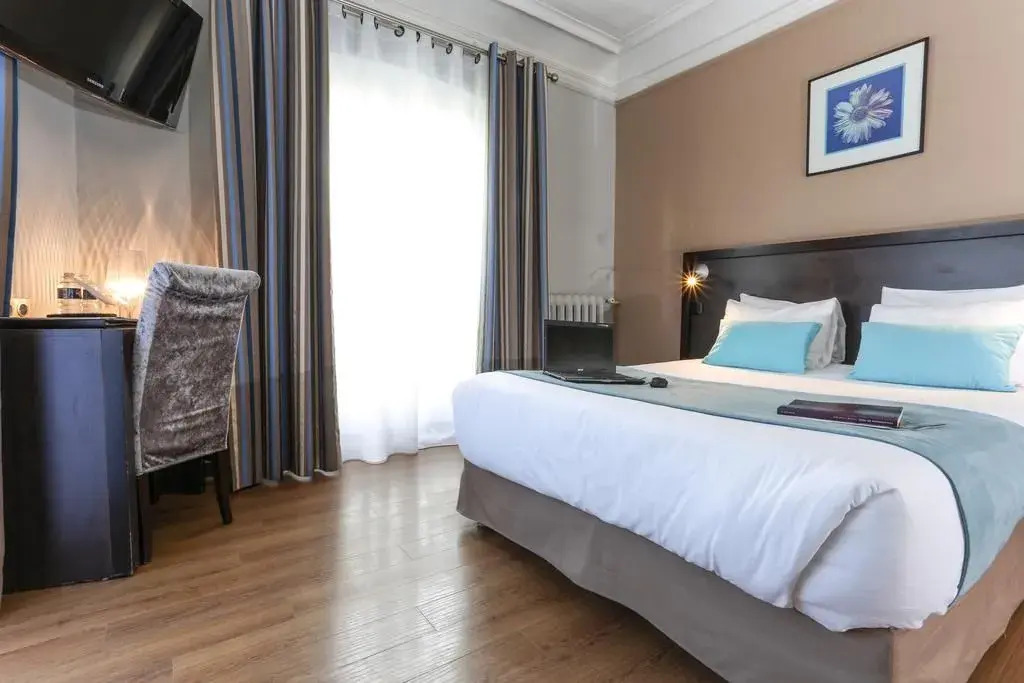 Appart Hotel Avalon Paris Gare du Nord