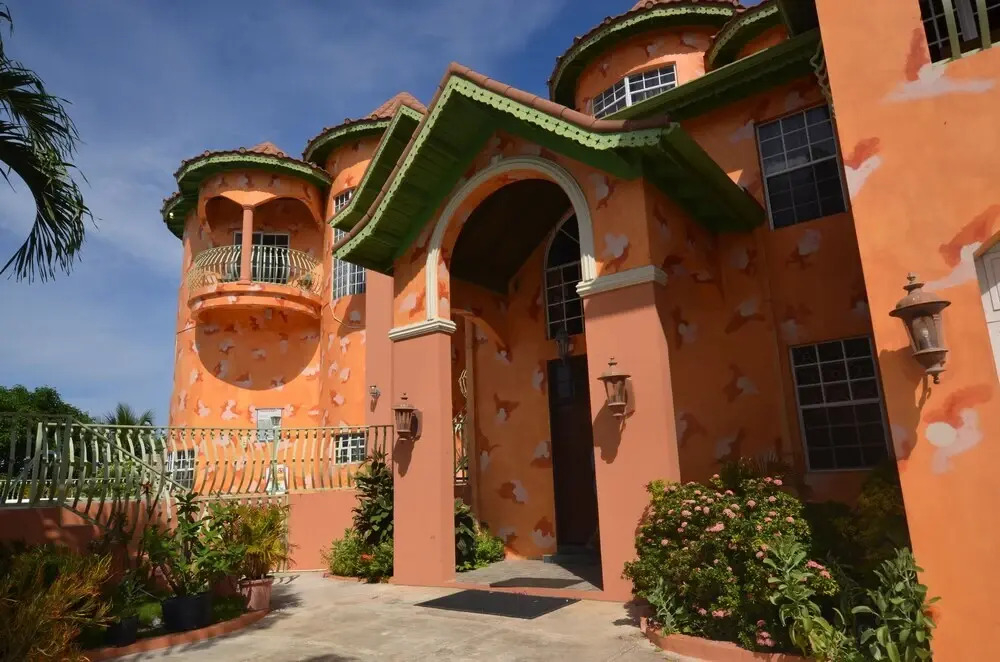 Spacious 6 BR Villa with Pool - Montego Bay - PRJ 1246