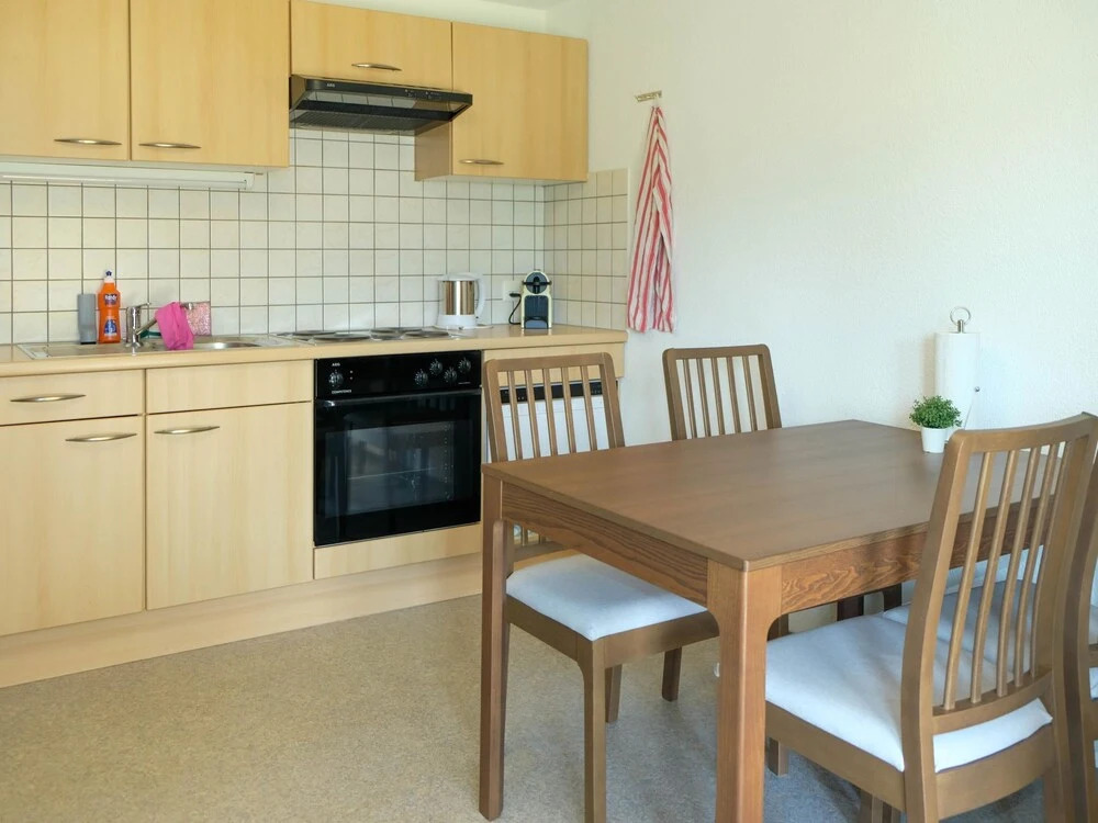 Luna Thun in Thun With 1 Bedrooms and 1 5 Bathrooms