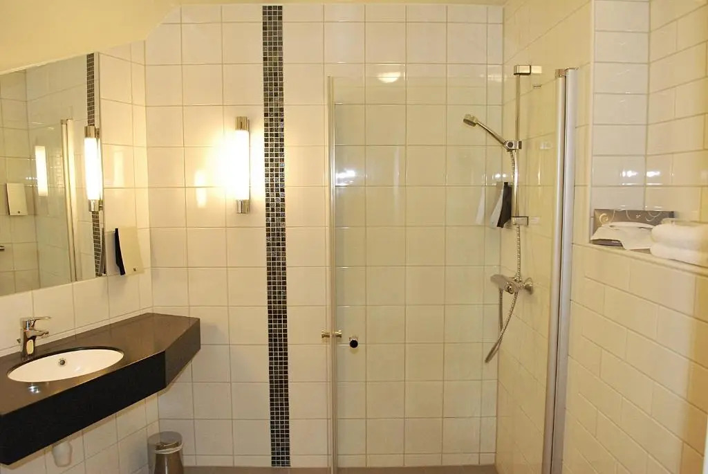 Home Hotel With