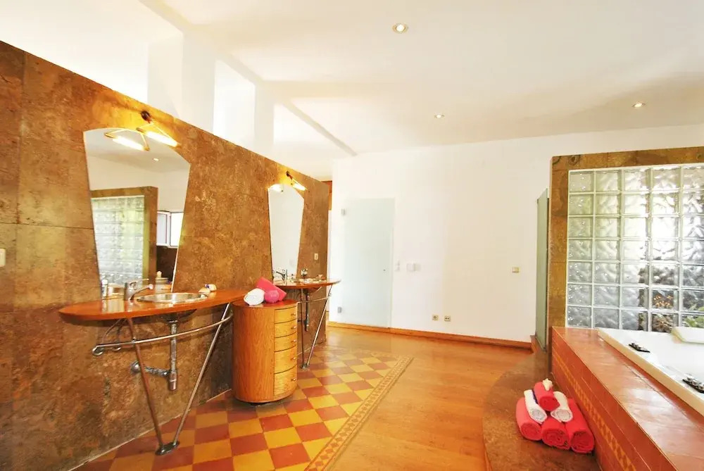Villa Bogota - Moradia acolhedora com piscina aquecível e BBQ