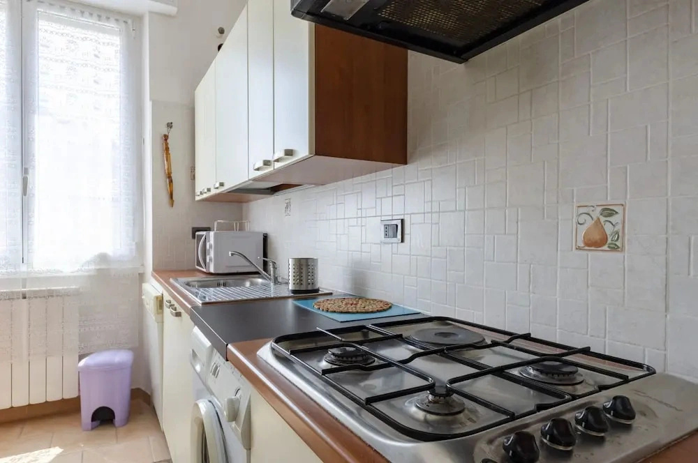 JOIVY Lovely Flat W/Balcony
