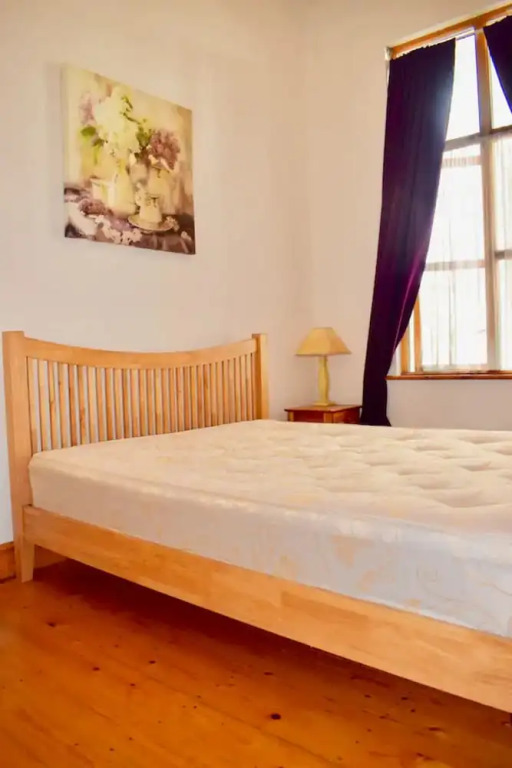 Well-located Dublin Apartment Beside Grand Canal