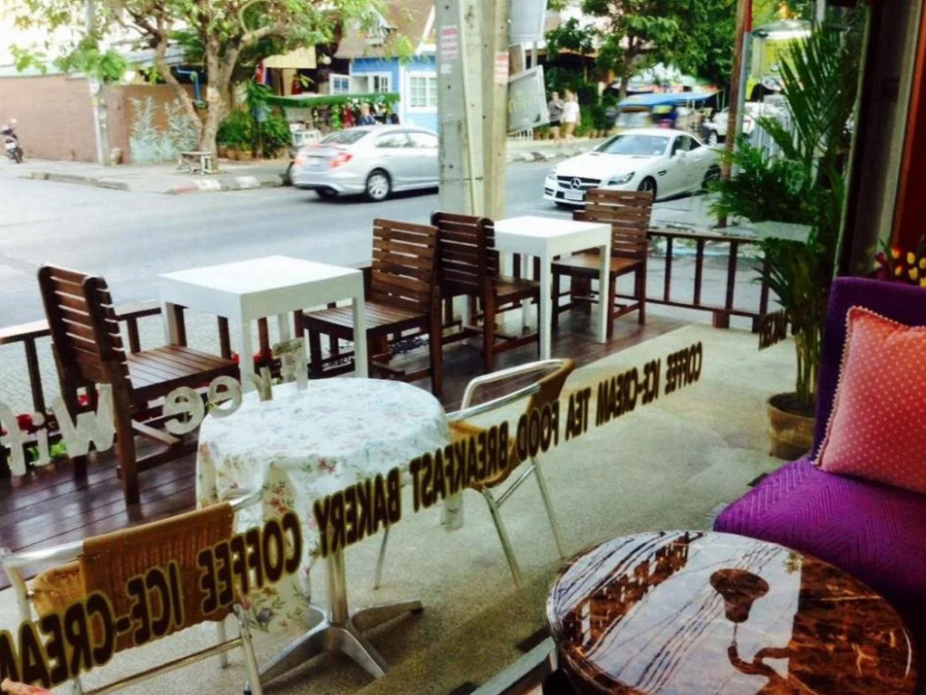 Chanchala Cafe & Hostel