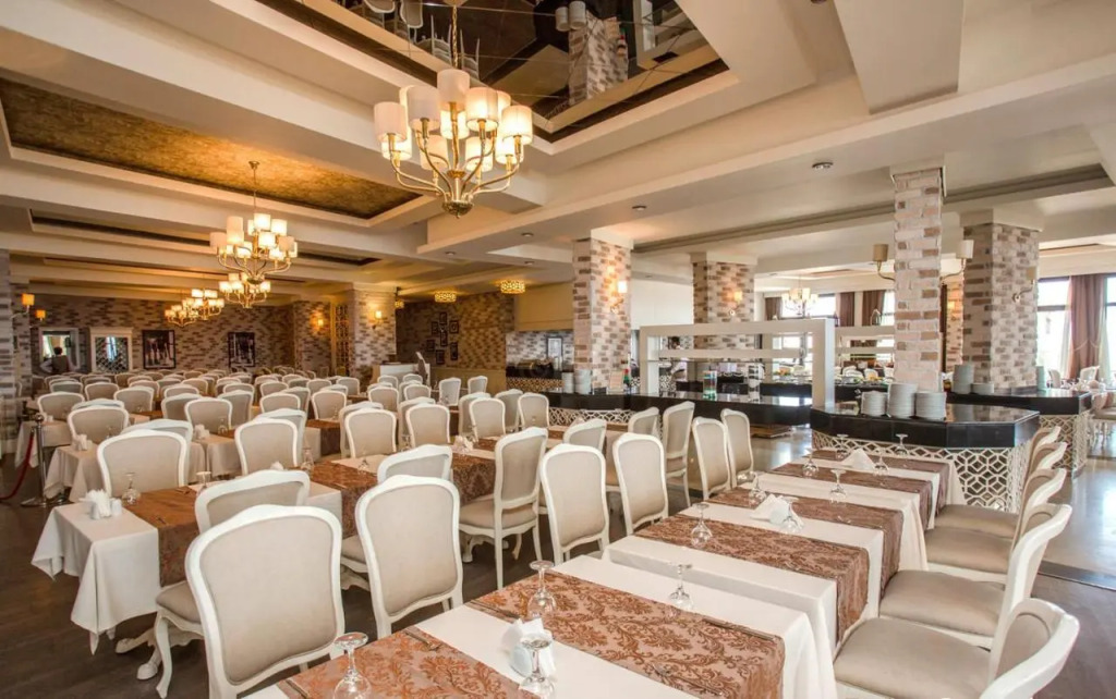 Vuni Palace Hotel