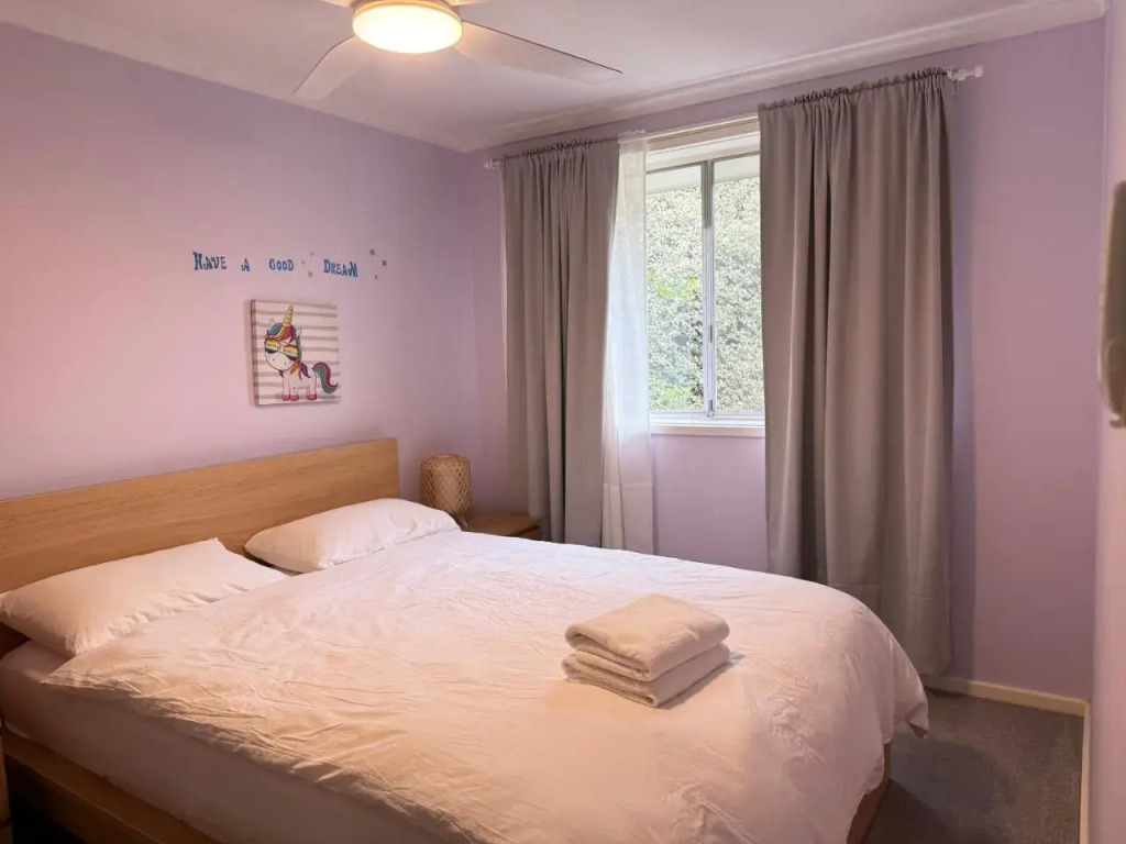 Scullin 3BR House, Free WiFi, Netflix, Parking